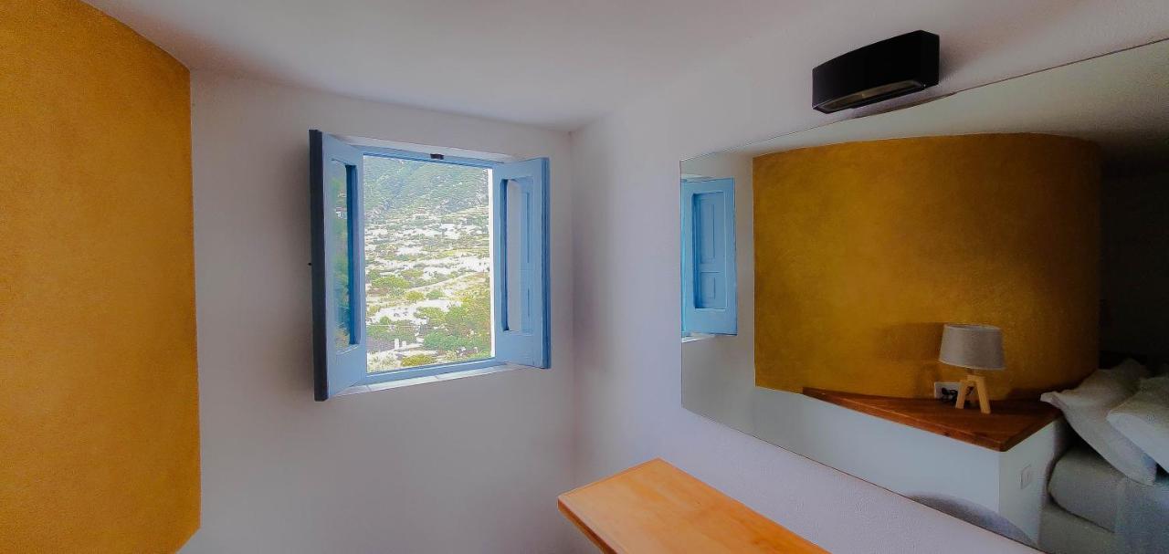 Hotel Santa Isabel Malfa  Luaran gambar